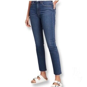 GAP Women's Vintage Slim High Rise Jeans with raw hem size 31/12R